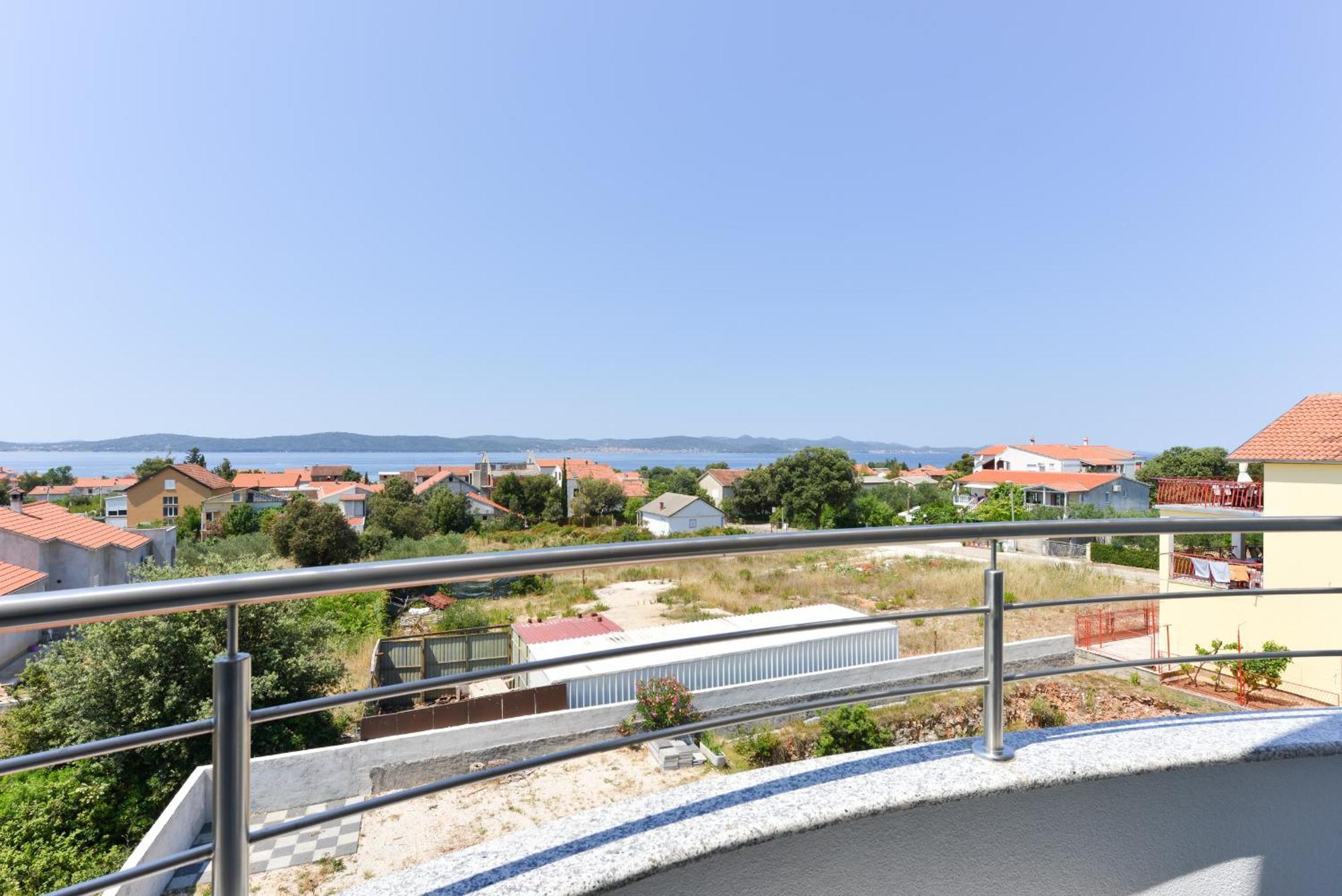 Apartmani Martin Mit Beheiztem Pool With Heated Pool Bibinje Extérieur photo