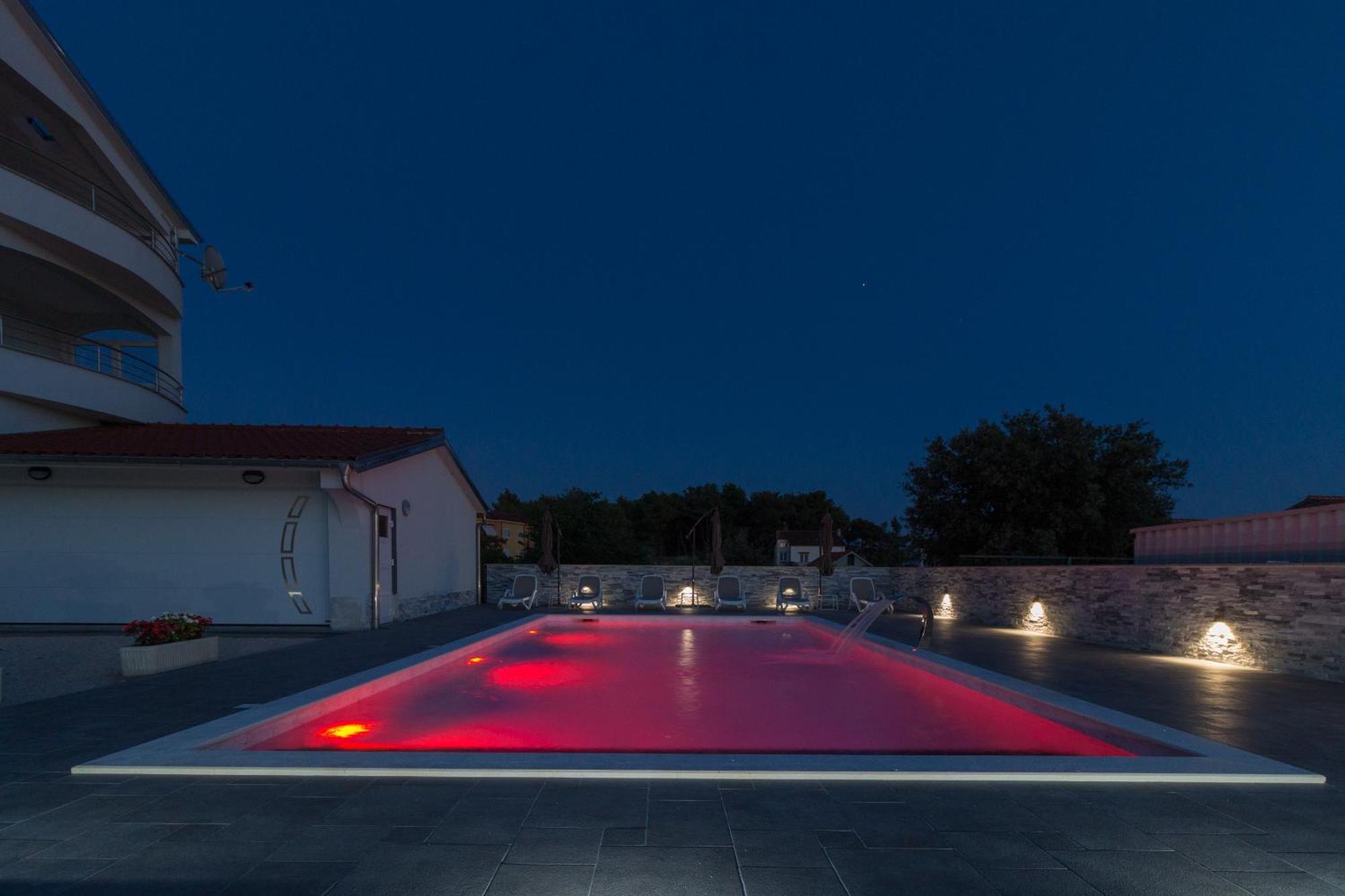 Apartmani Martin Mit Beheiztem Pool With Heated Pool Bibinje Extérieur photo
