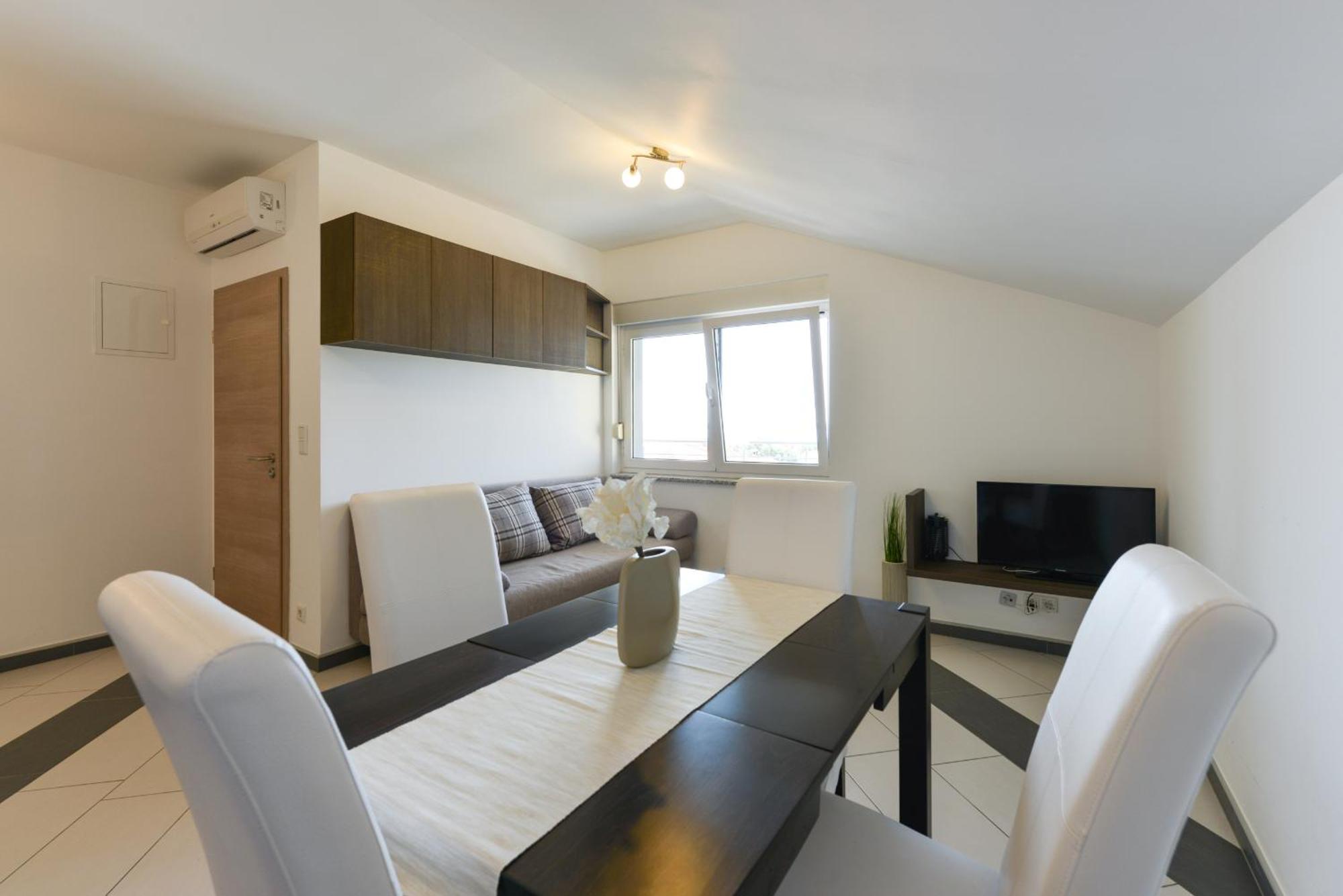 Apartmani Martin Mit Beheiztem Pool With Heated Pool Bibinje Extérieur photo
