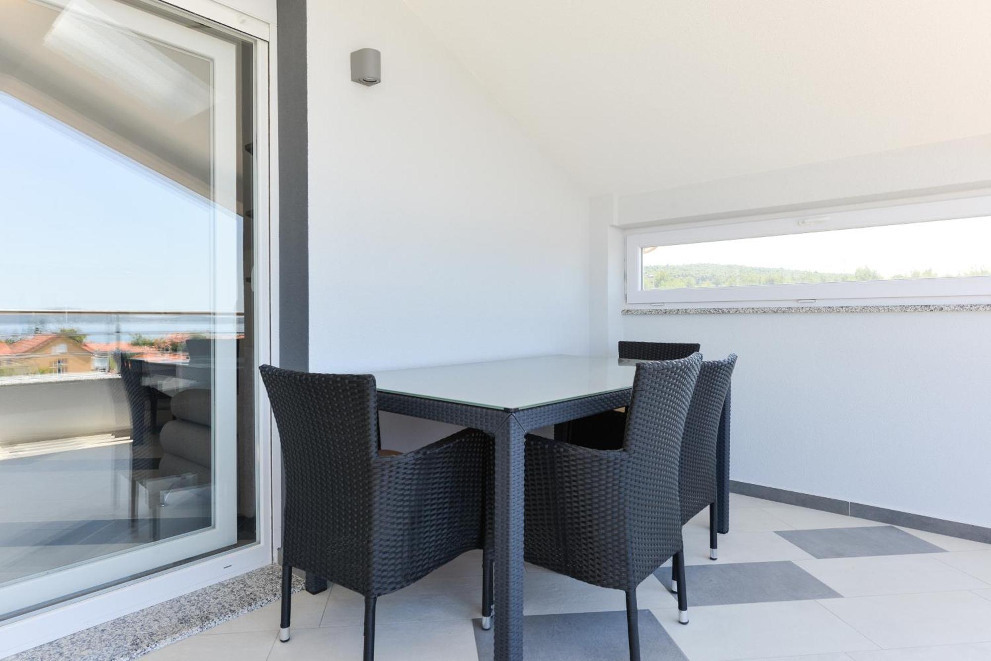 Apartmani Martin Mit Beheiztem Pool With Heated Pool Bibinje Extérieur photo