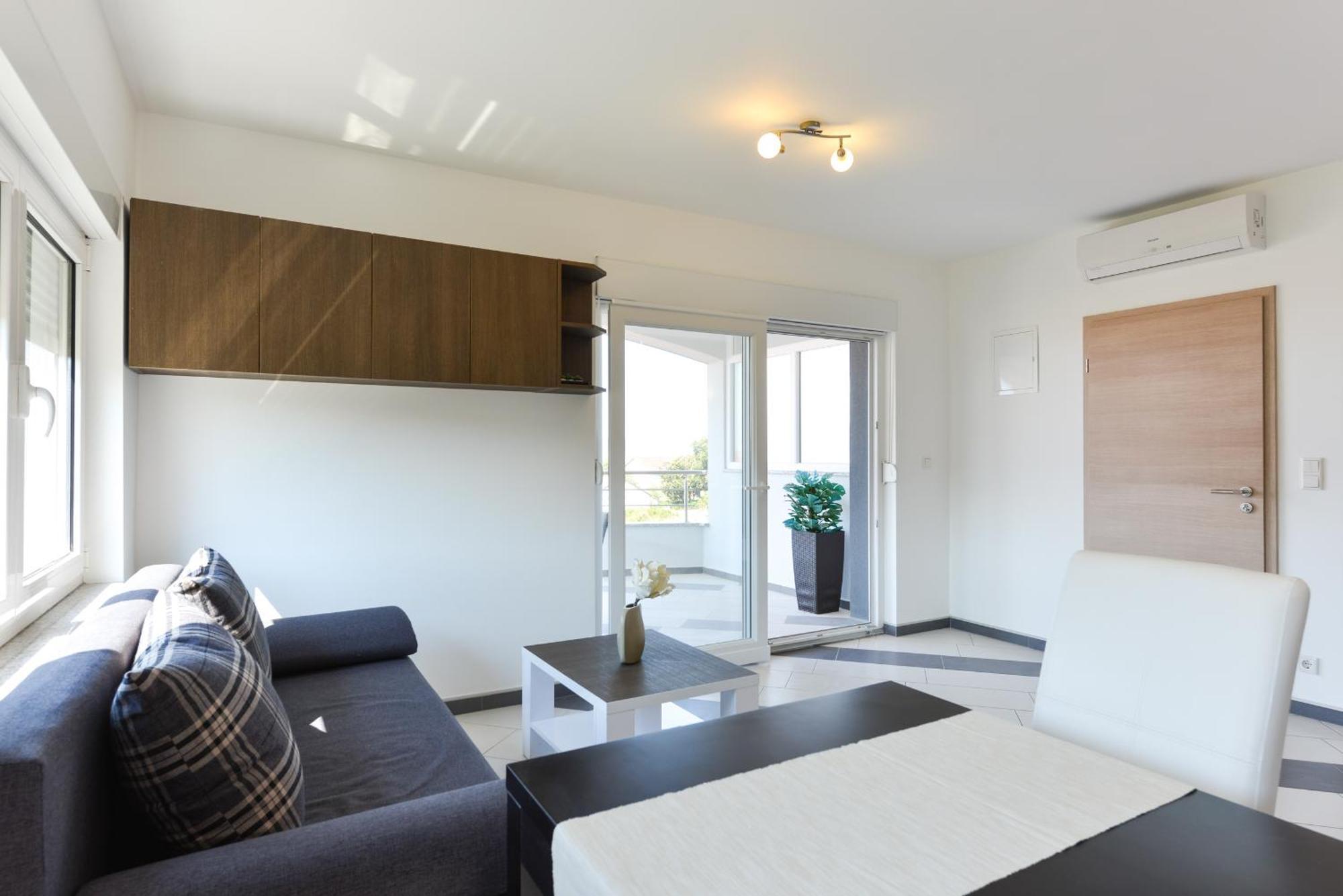 Apartmani Martin Mit Beheiztem Pool With Heated Pool Bibinje Extérieur photo