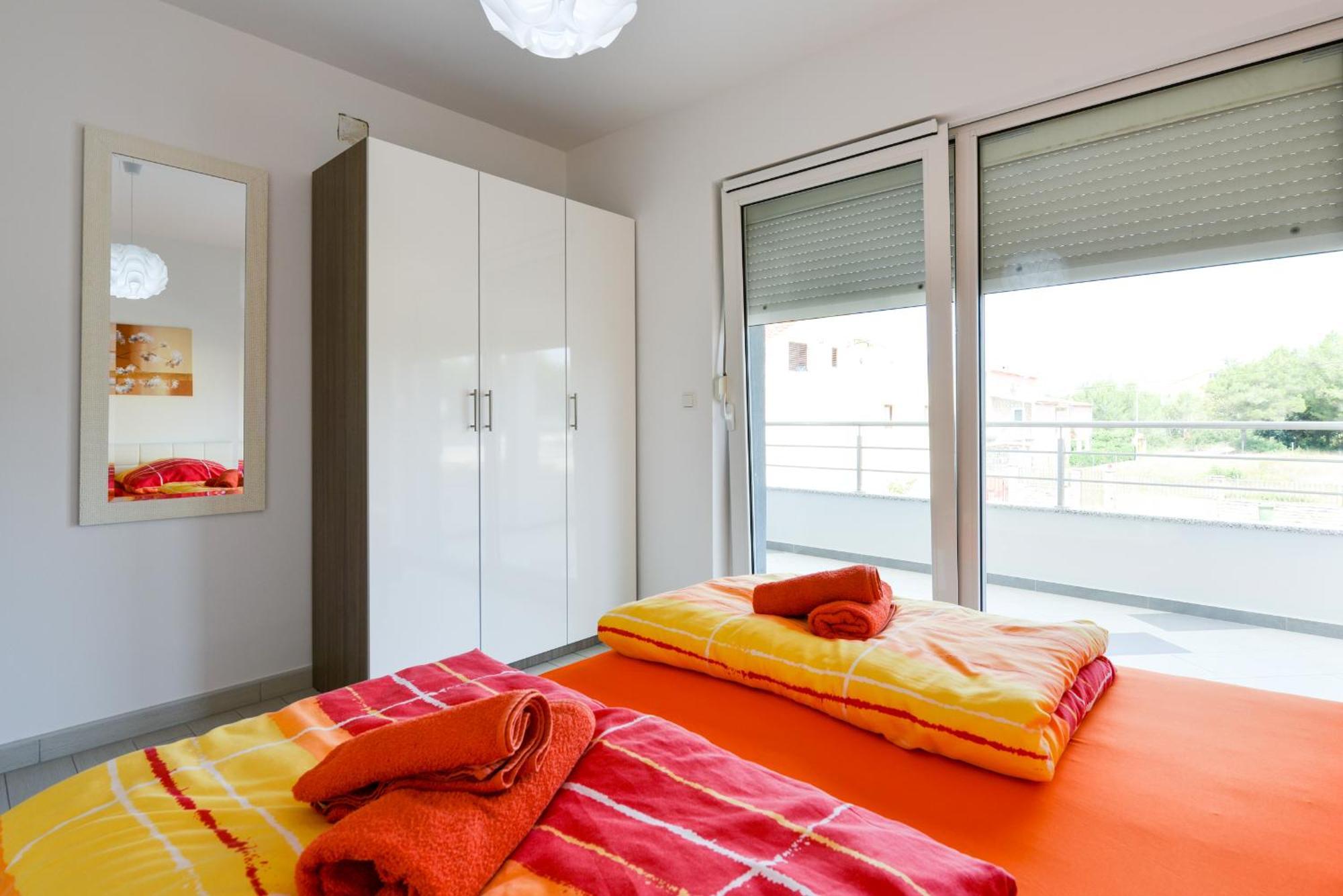 Apartmani Martin Mit Beheiztem Pool With Heated Pool Bibinje Extérieur photo